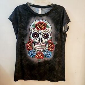Sugar Skull Graphic Tee size XL